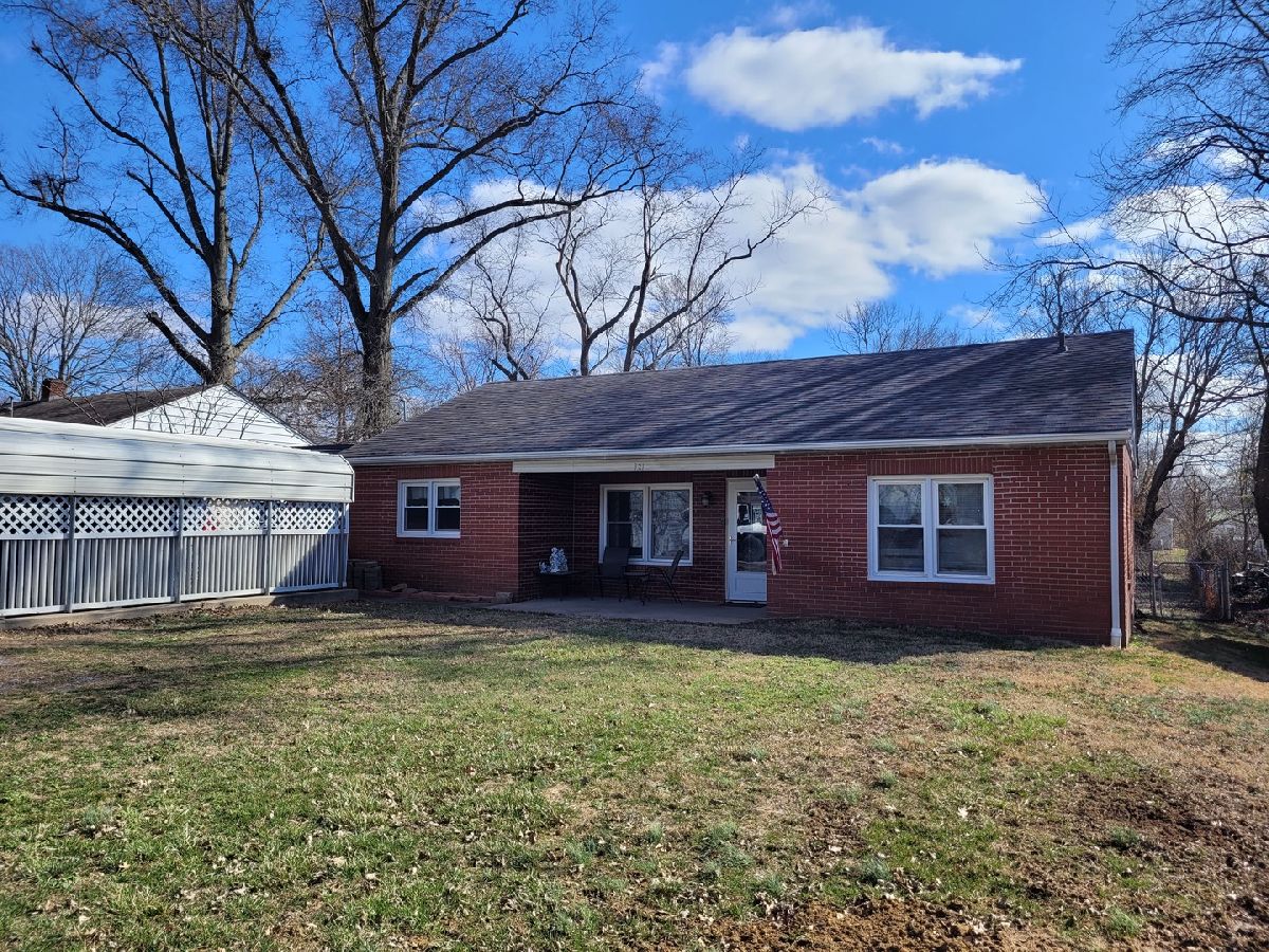  For Sale Mt Vernon Illinois, 921 Airport Road