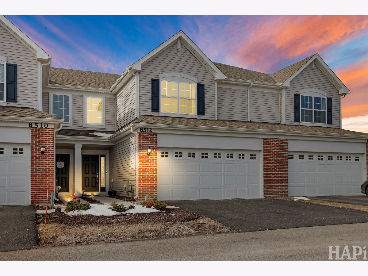 Townhomes & Homes For Sale Meadows Of West Bay Wonder Lake Illinois, 8512 Stillwater Road