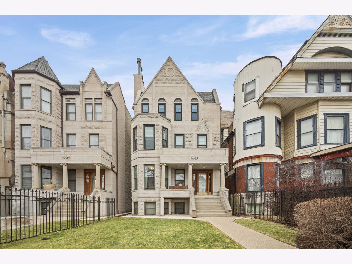  For Sale Chicago Illinois, 4510 Greenwood Avenue