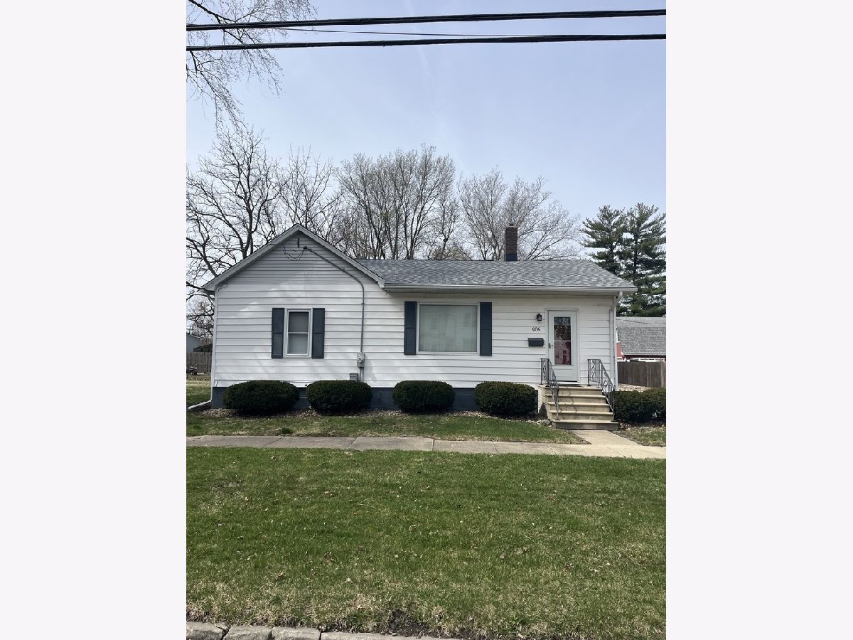  For Sale Streator Illinois, 906 Wasson Street