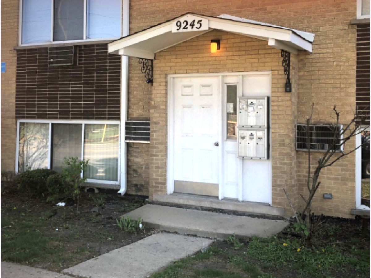  For Rent Schiller Park Illinois, 9245 Irving Park