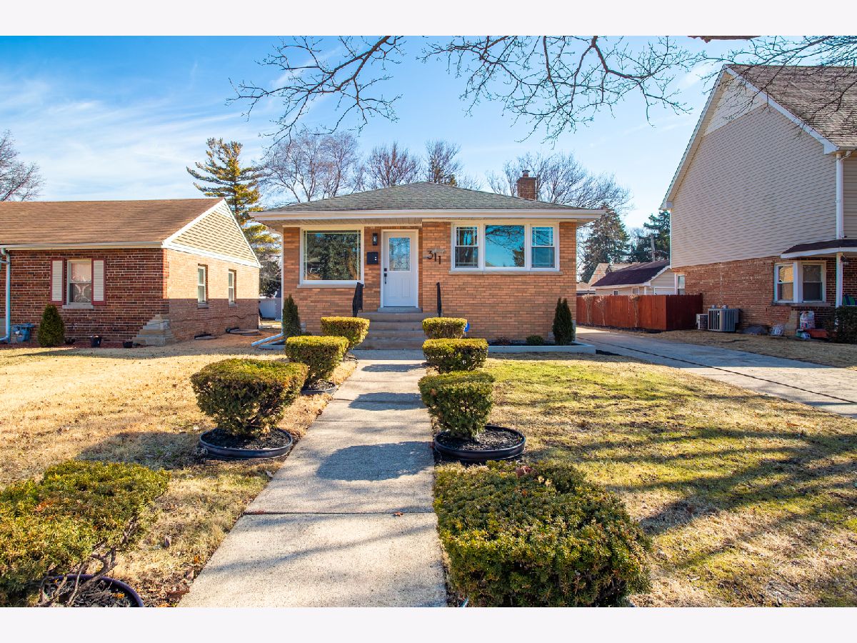  For Sale Hillside Illinois, 311 Buckthorn Lane