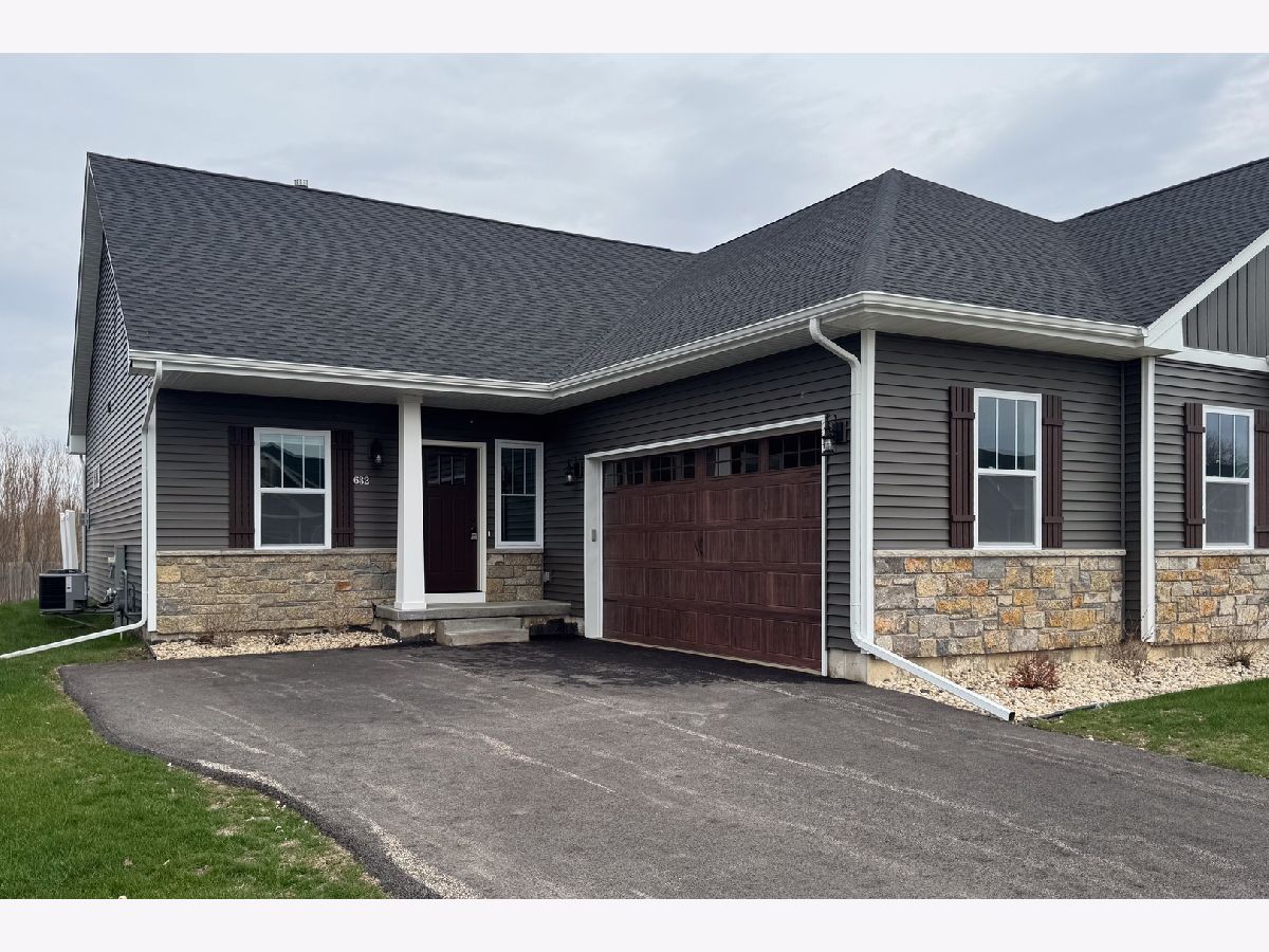  For Sale Sycamore Illinois, 632 Anjali Court