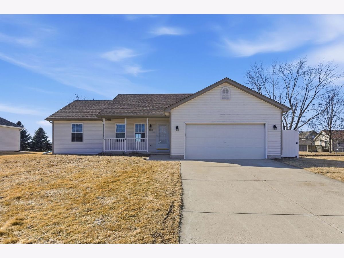  For Sale Earlville Illinois, 906 Warren Street