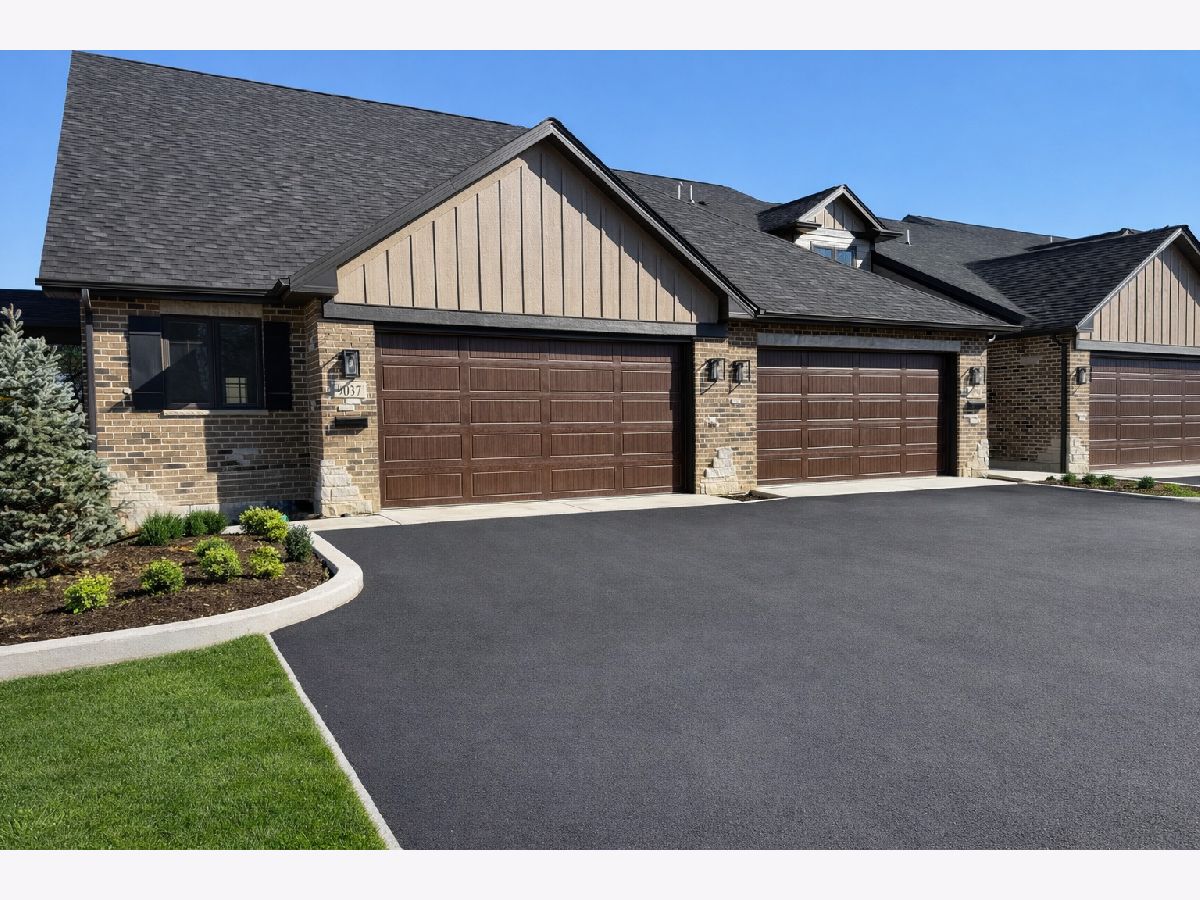  For Sale Palos Hills Illinois, 9039 111 Street