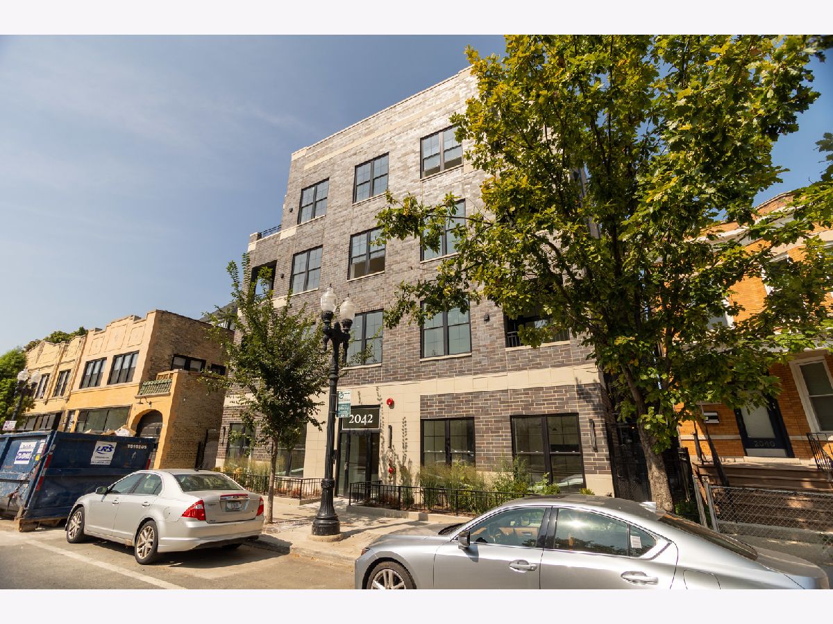  For Rent Chicago Illinois, 2042 Irving Park