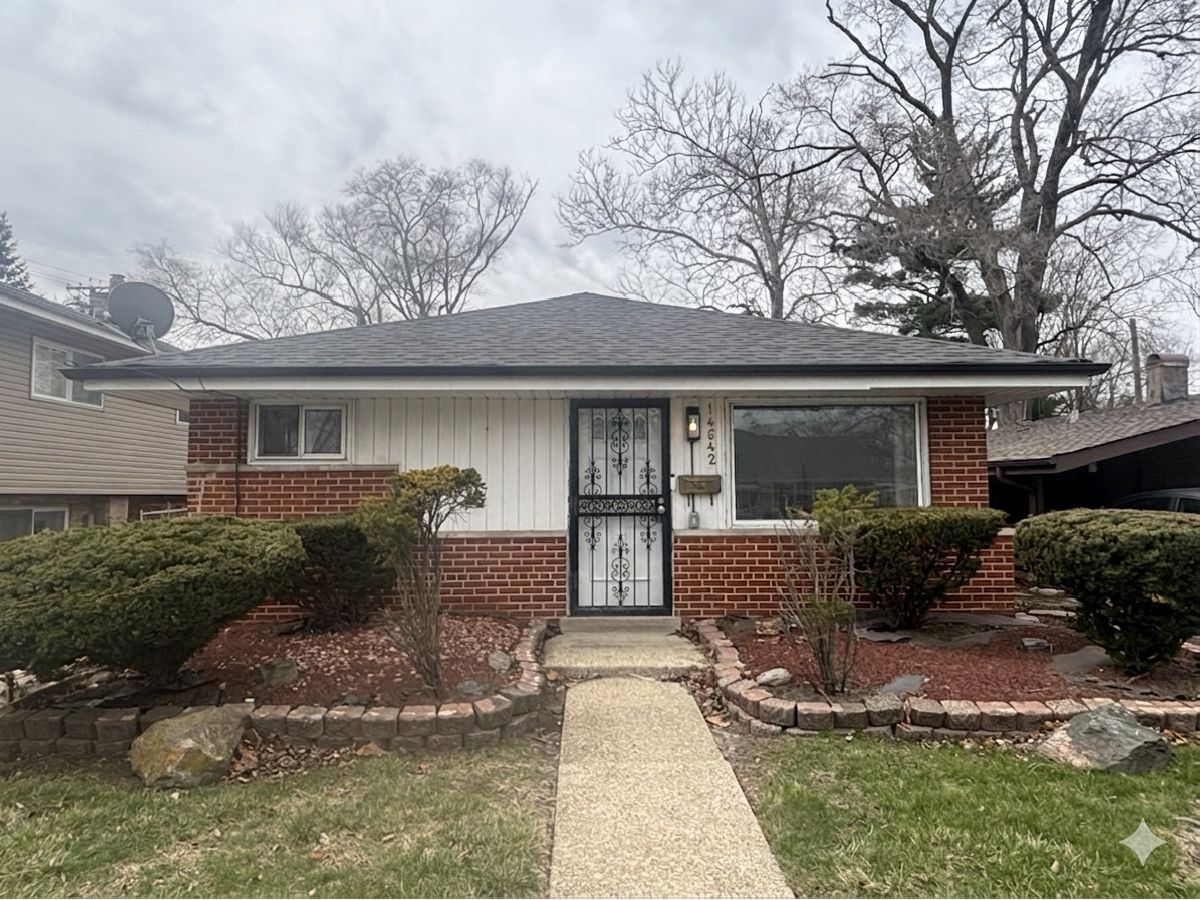  For Sale Dolton Illinois, 14642 Dorchester Avenue