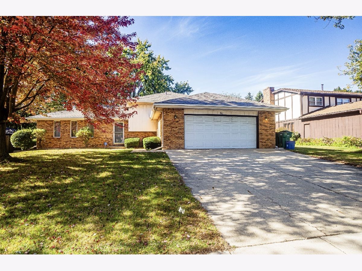  For Sale Shorewood Illinois, 911 Colonade Road