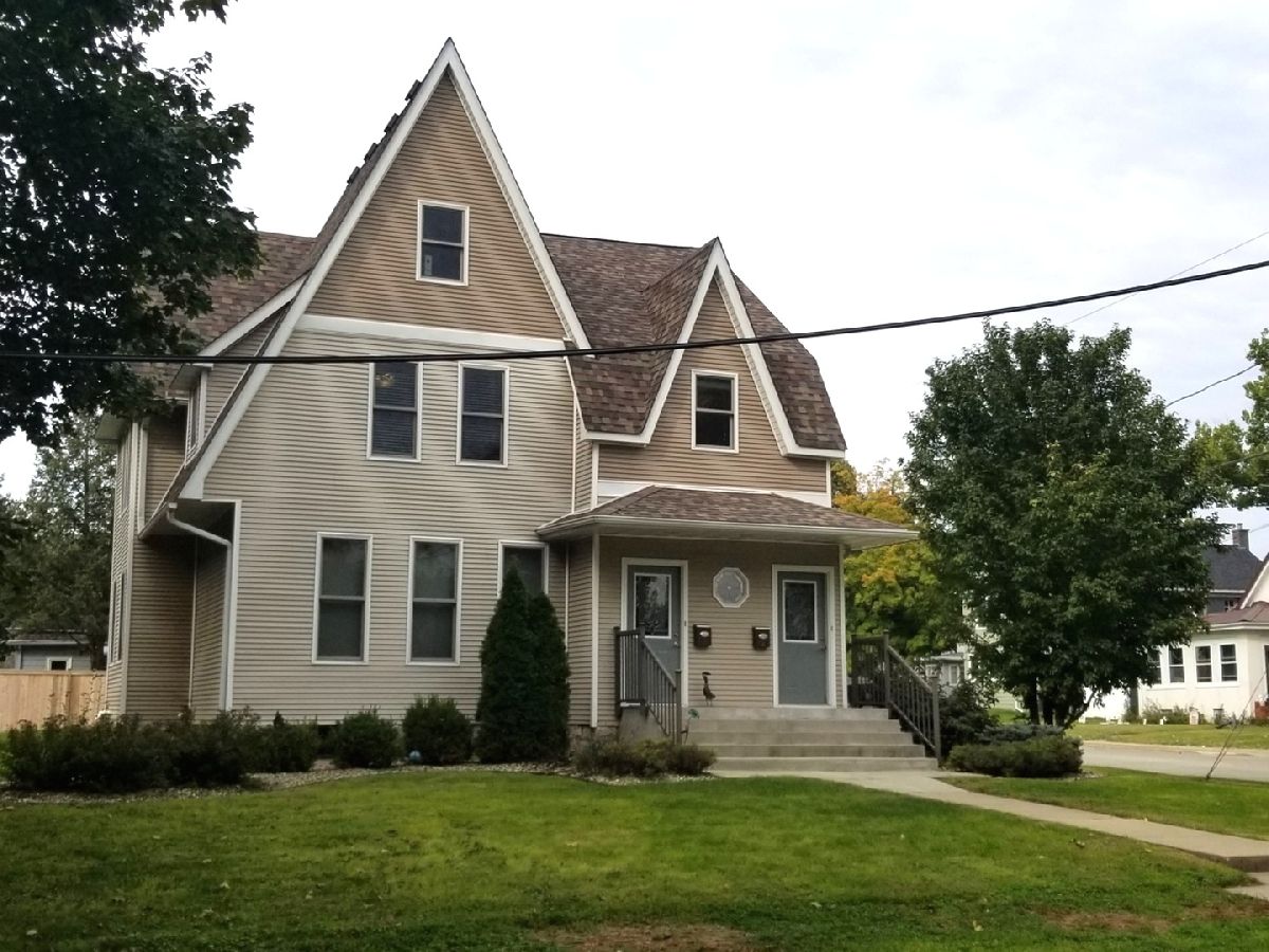  For Rent Lasalle Illinois, 1045 Marquette