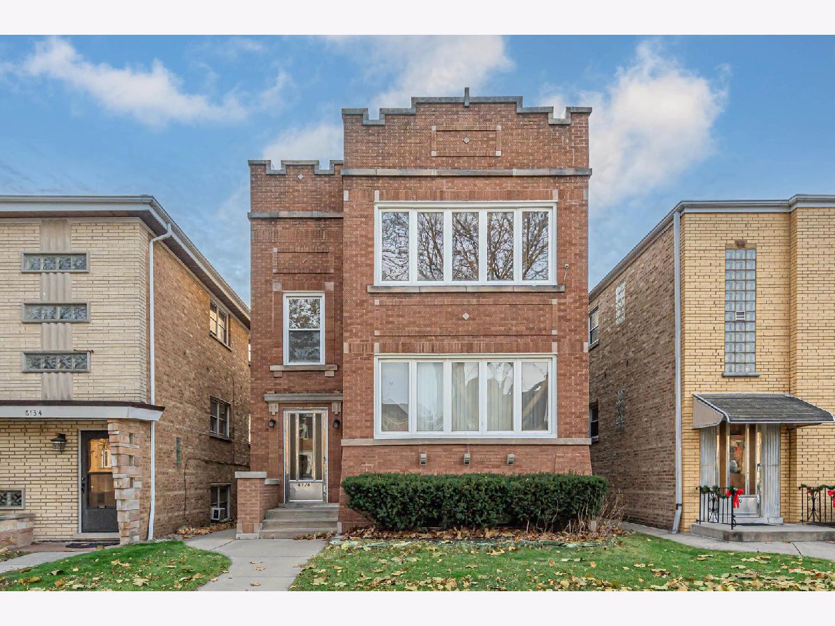  For Sale Chicago Illinois, 6138 Meade Avenue