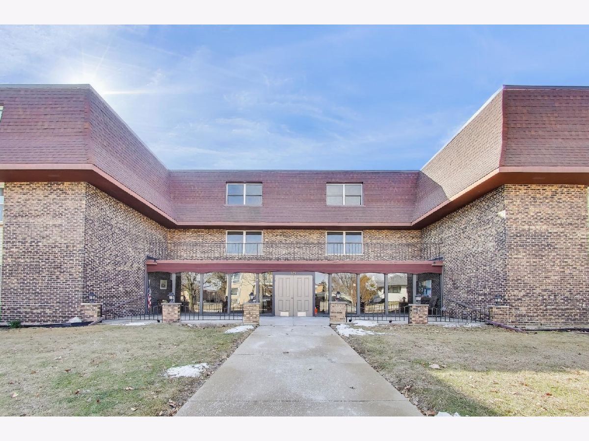  For Sale Riverside Illinois, 475 Shenstone Road