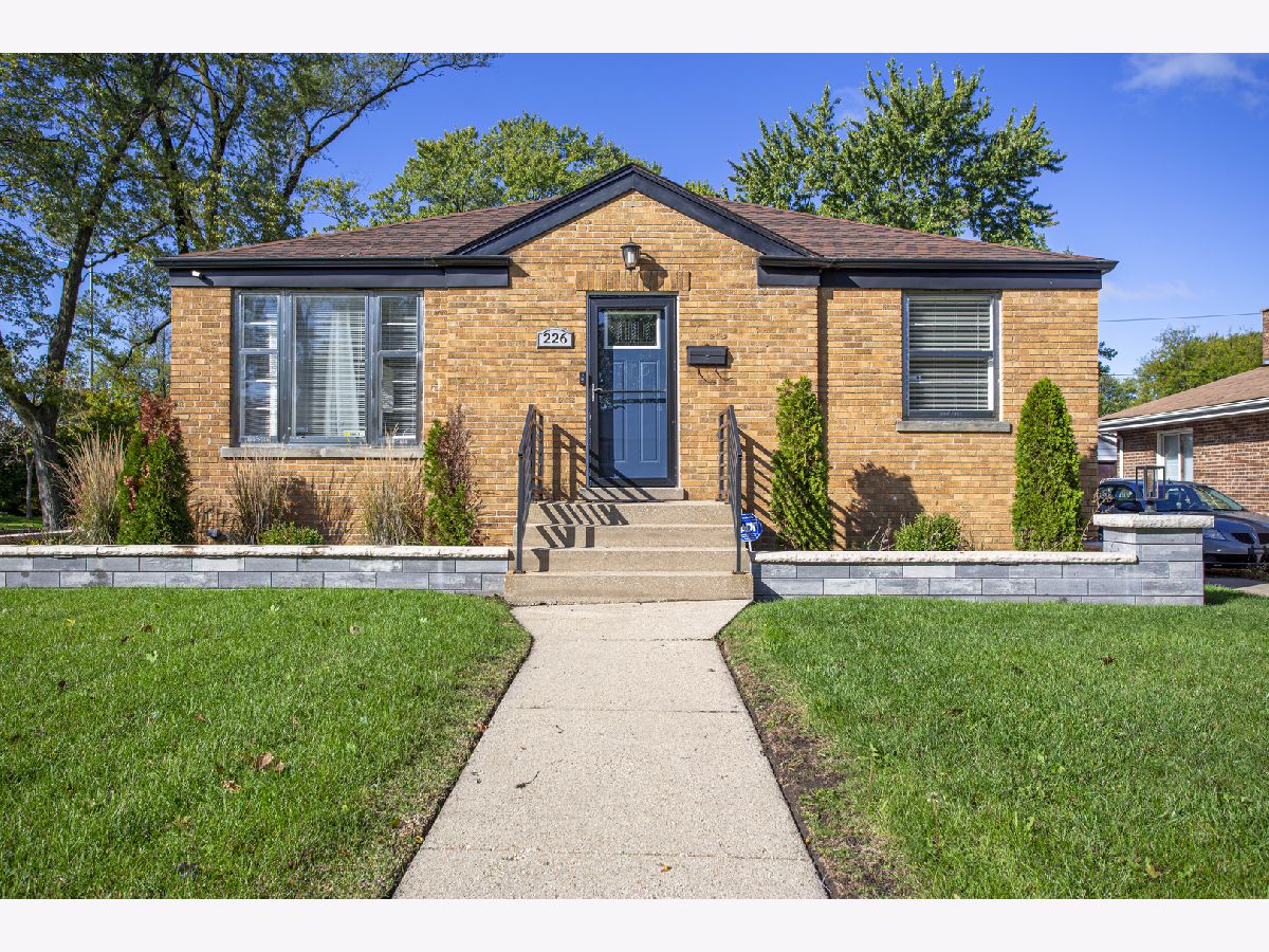  For Sale Hillside Illinois, 226 Lind Avenue