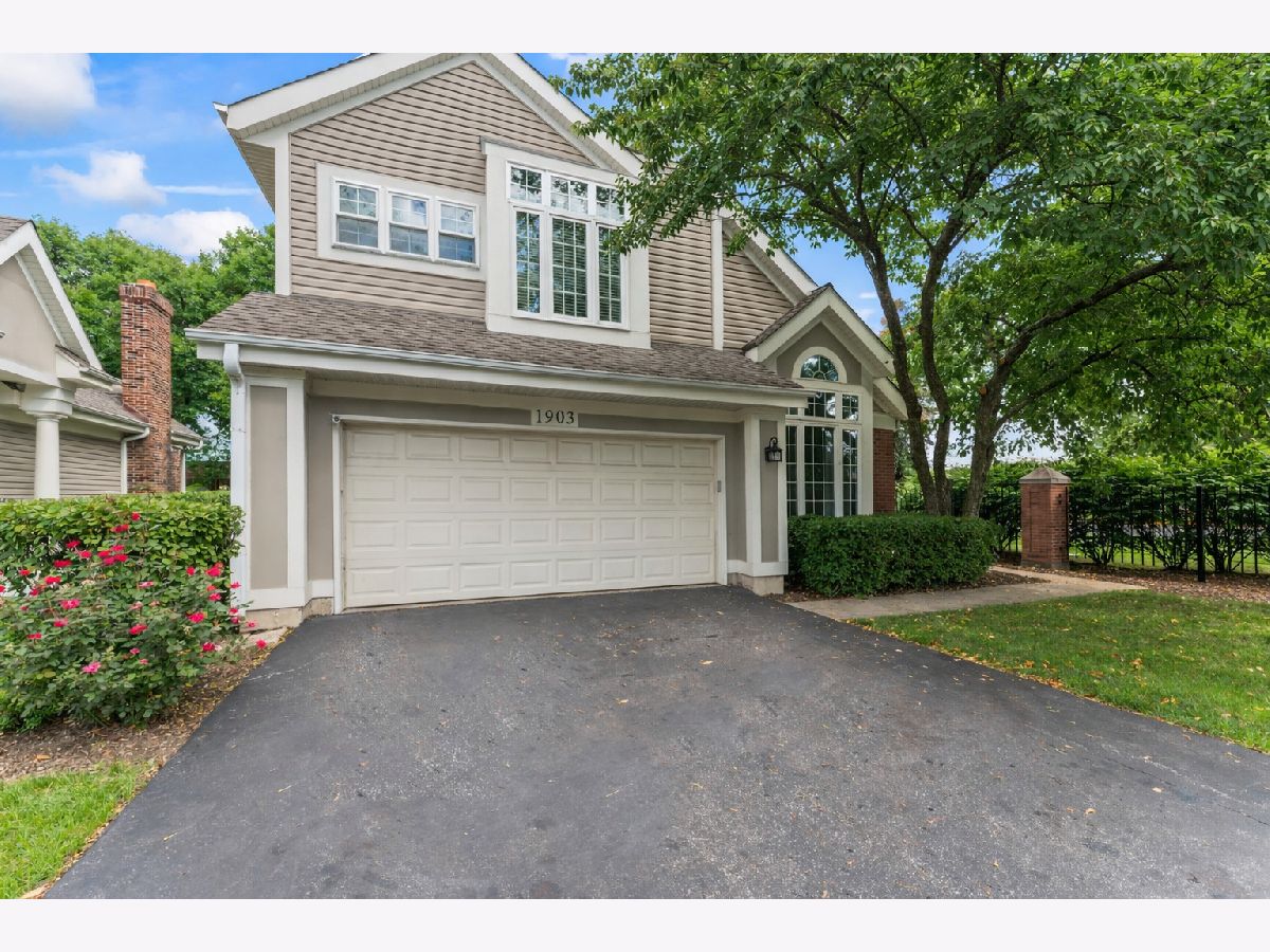 Homes & Condos & Townhomes For Sale Enclave Arlington Heights Illinois, 1903 Evergreen Avenue