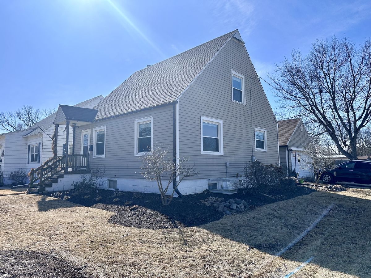  For Sale Sterling Illinois, 1825 18th Avenue