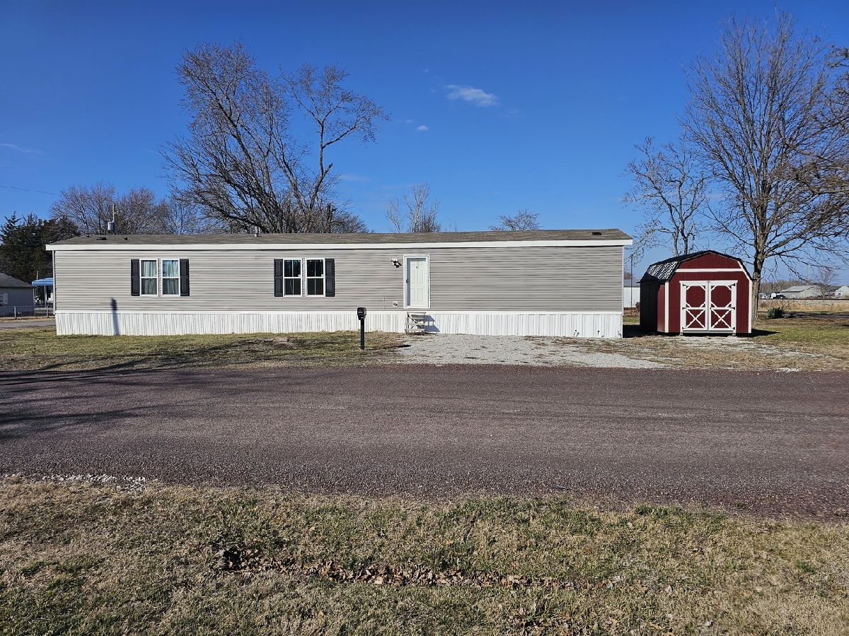  For Sale Centralia Illinois, 303 Marion Street