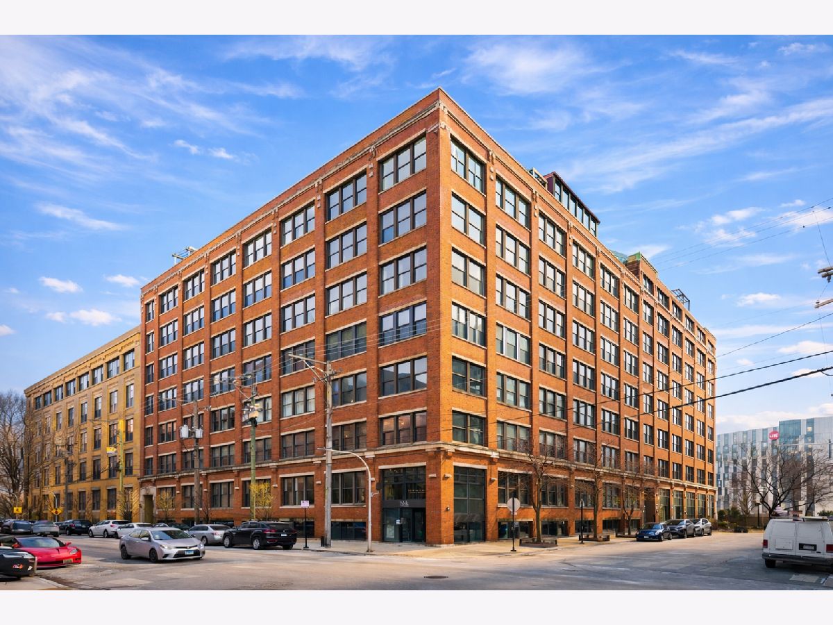 Condos & Townhomes For Sale Sangamon Lofts Chicago Illinois, 913 Van Buren Street