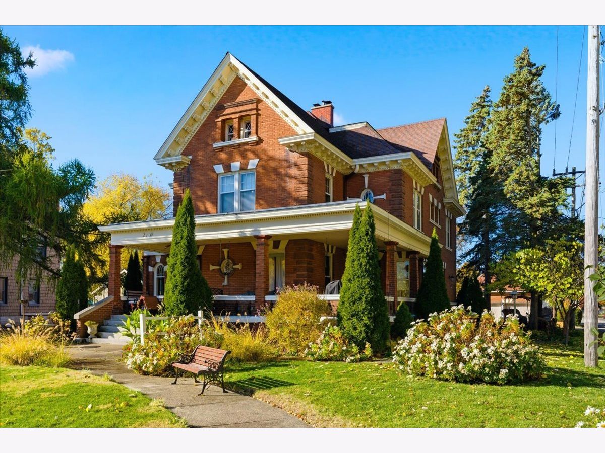  For Sale Zion Illinois, 2716 Bethel Boulevard