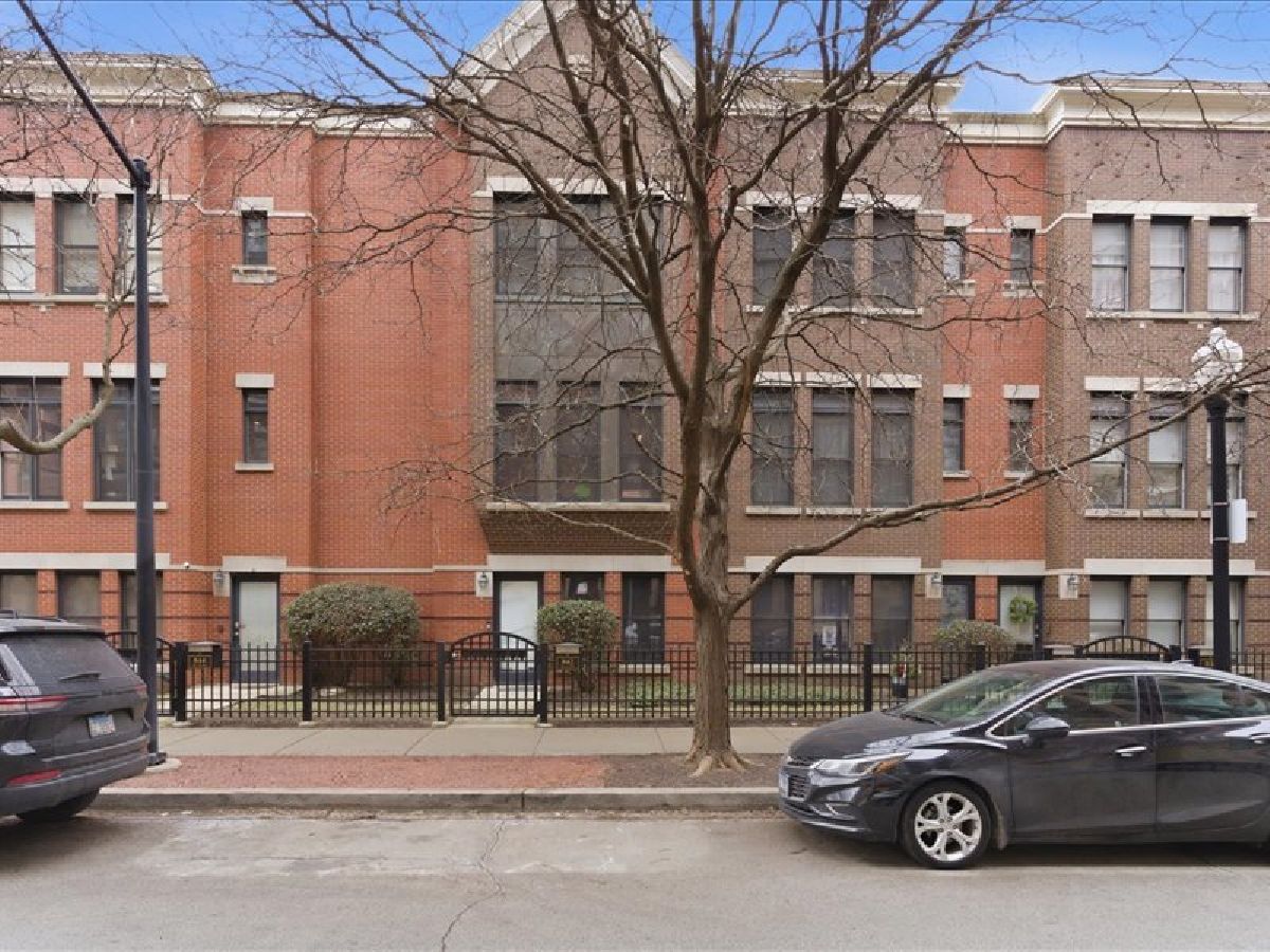  Rented Chicago Illinois, 842 15th