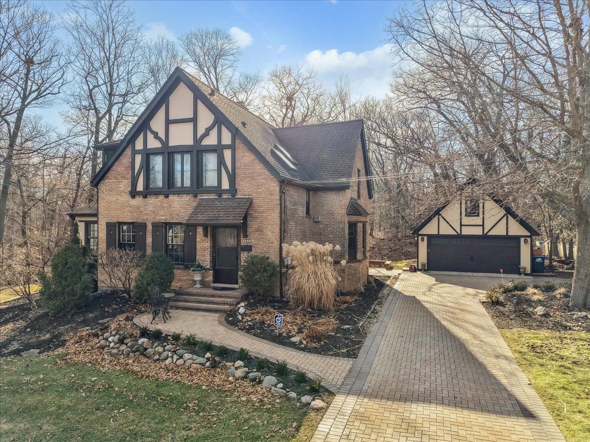  For Sale Highland Park Illinois, 2640 St Johns Avenue