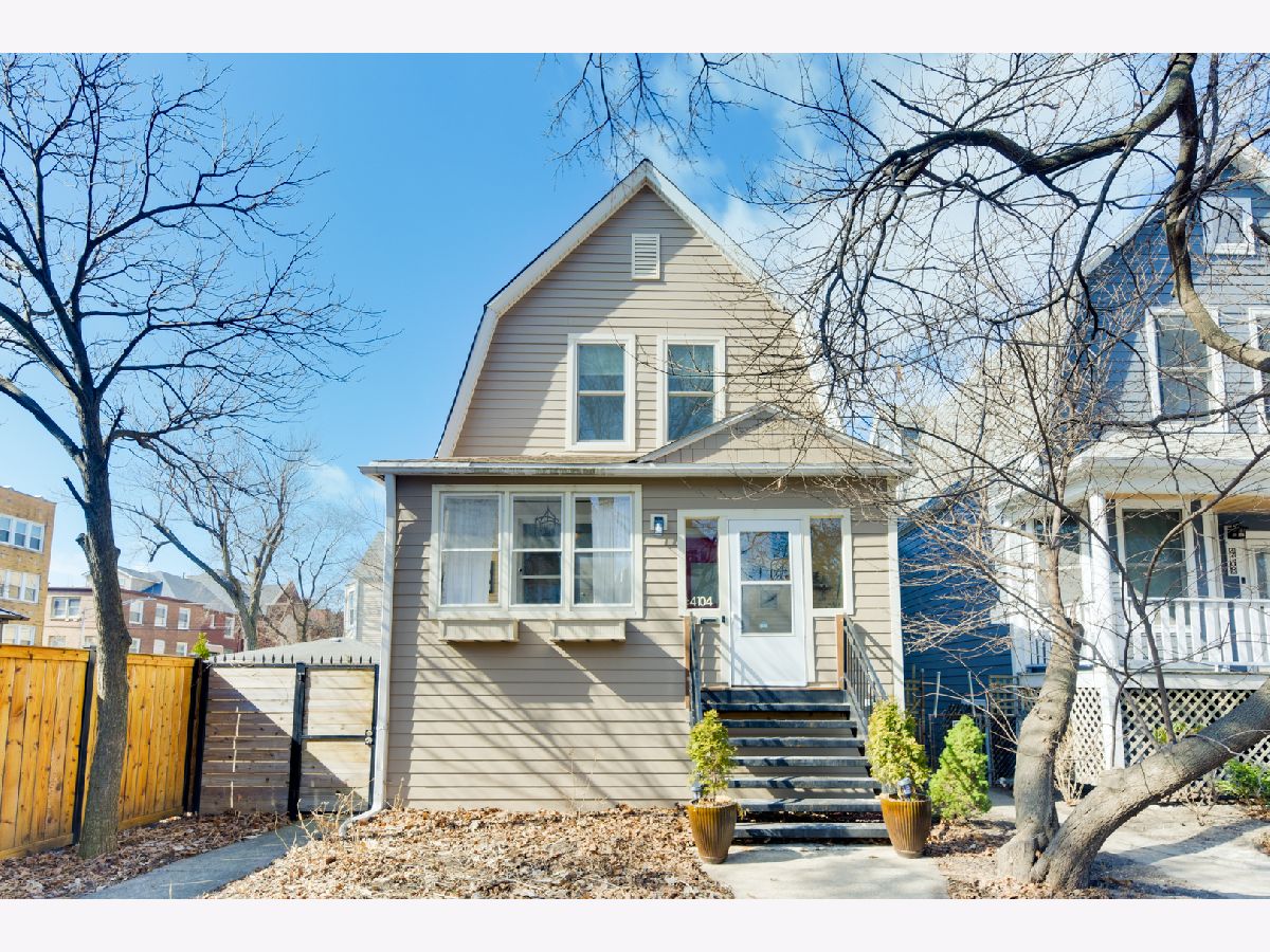  For Sale Chicago Illinois, 4104 Central Park Avenue