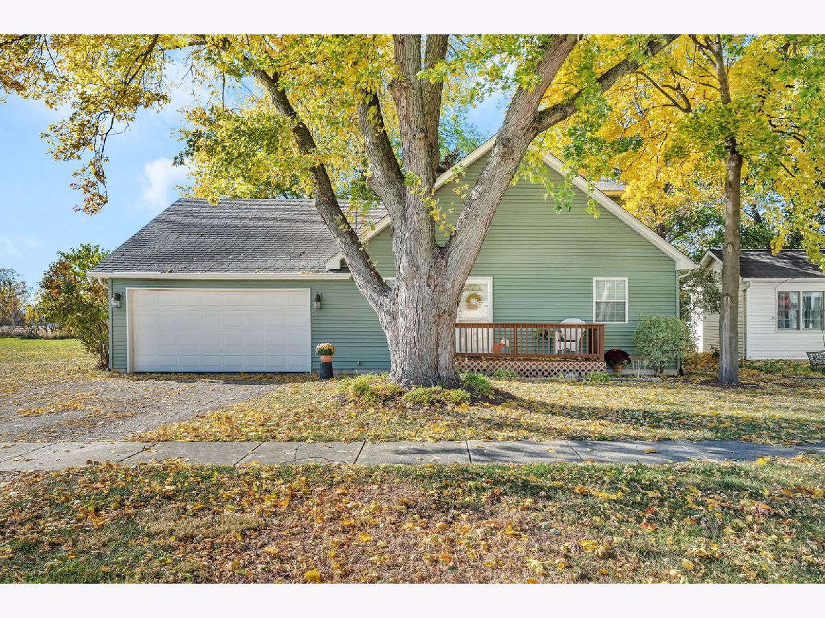  For Sale Newark Illinois, 302 Canal Street