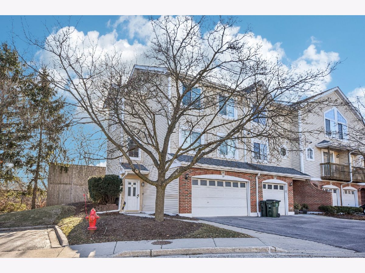  For Sale Palatine Illinois, 241 Parallel Street