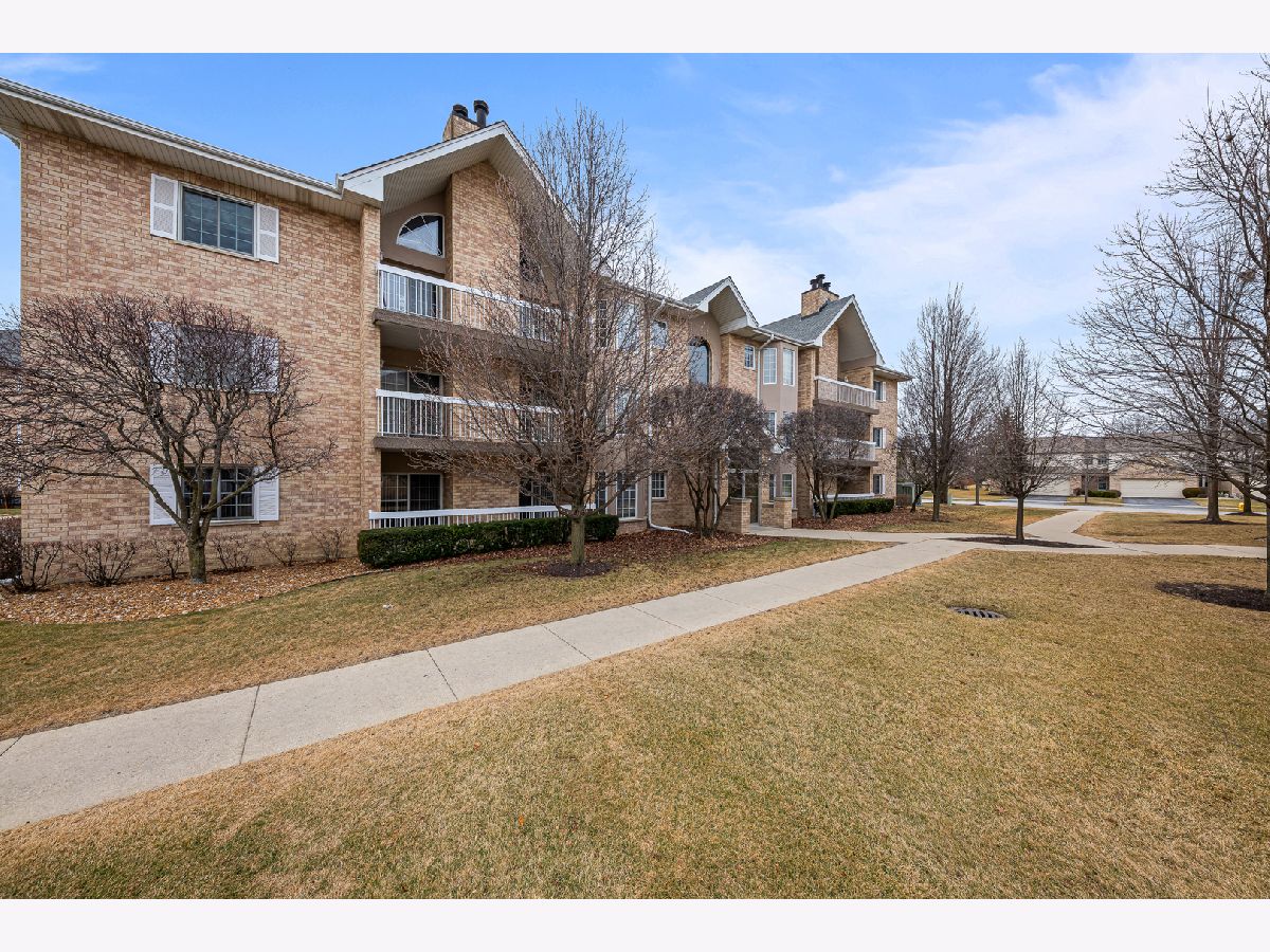  For Sale Tinley Park Illinois, 7799 Bristol Park Drive