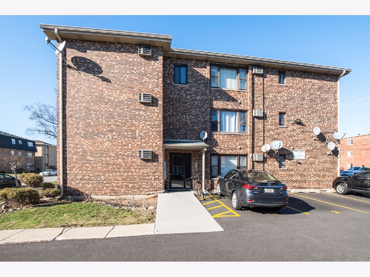  For Rent Chicago Ridge Illinois, 10625 Parkside