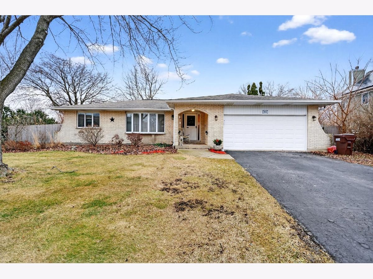  For Sale Woodstock Illinois, 938 Duvall Drive