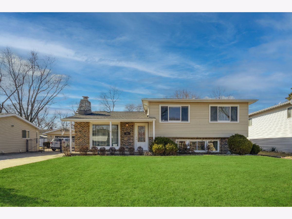  For Sale Addison Illinois, 434 Yale Avenue