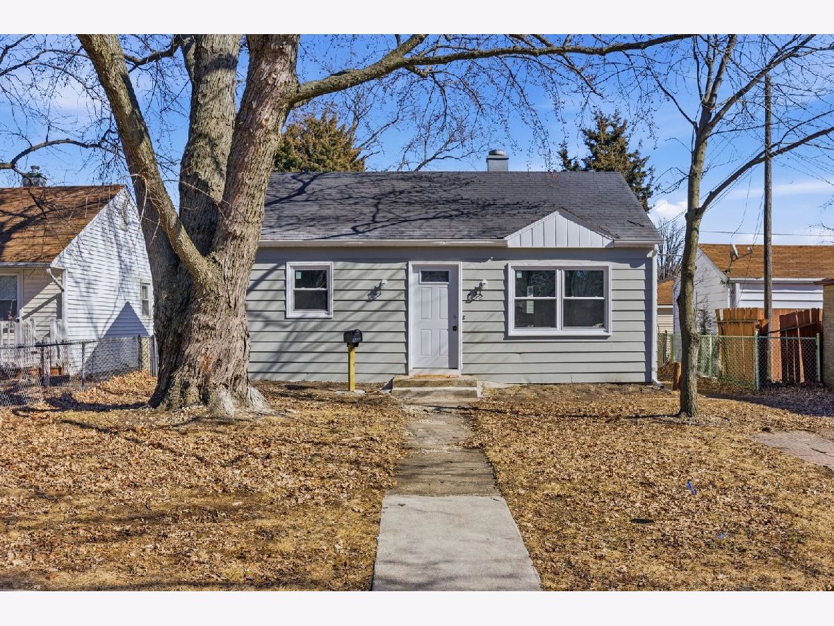  For Sale Joliet Illinois, 222 Park Drive