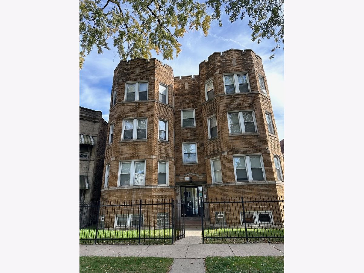  For Rent Chicago Illinois, 6827 Wabash
