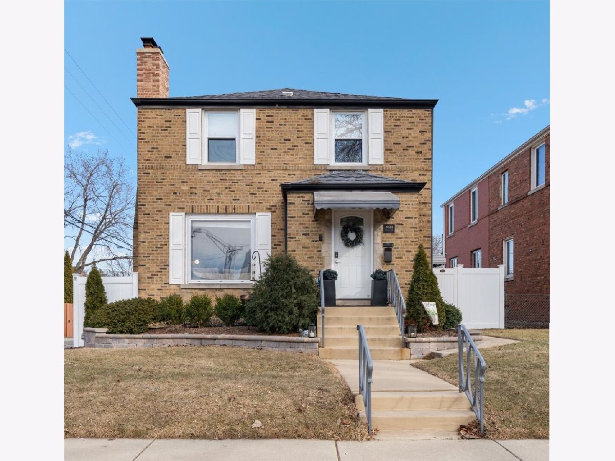  For Sale Chicago Illinois, 5143 Newland Avenue