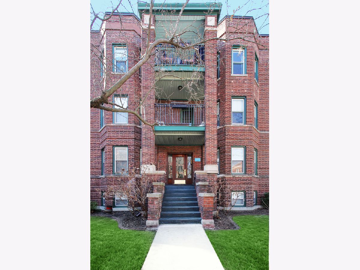  For Sale Chicago Illinois, 4656 Magnolia Avenue