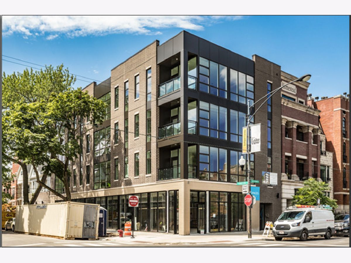  Rented Chicago Illinois, 3334 Southport