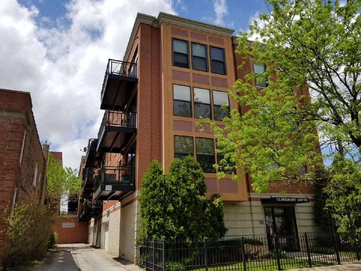  For Rent Chicago Illinois, 3944 Claremont