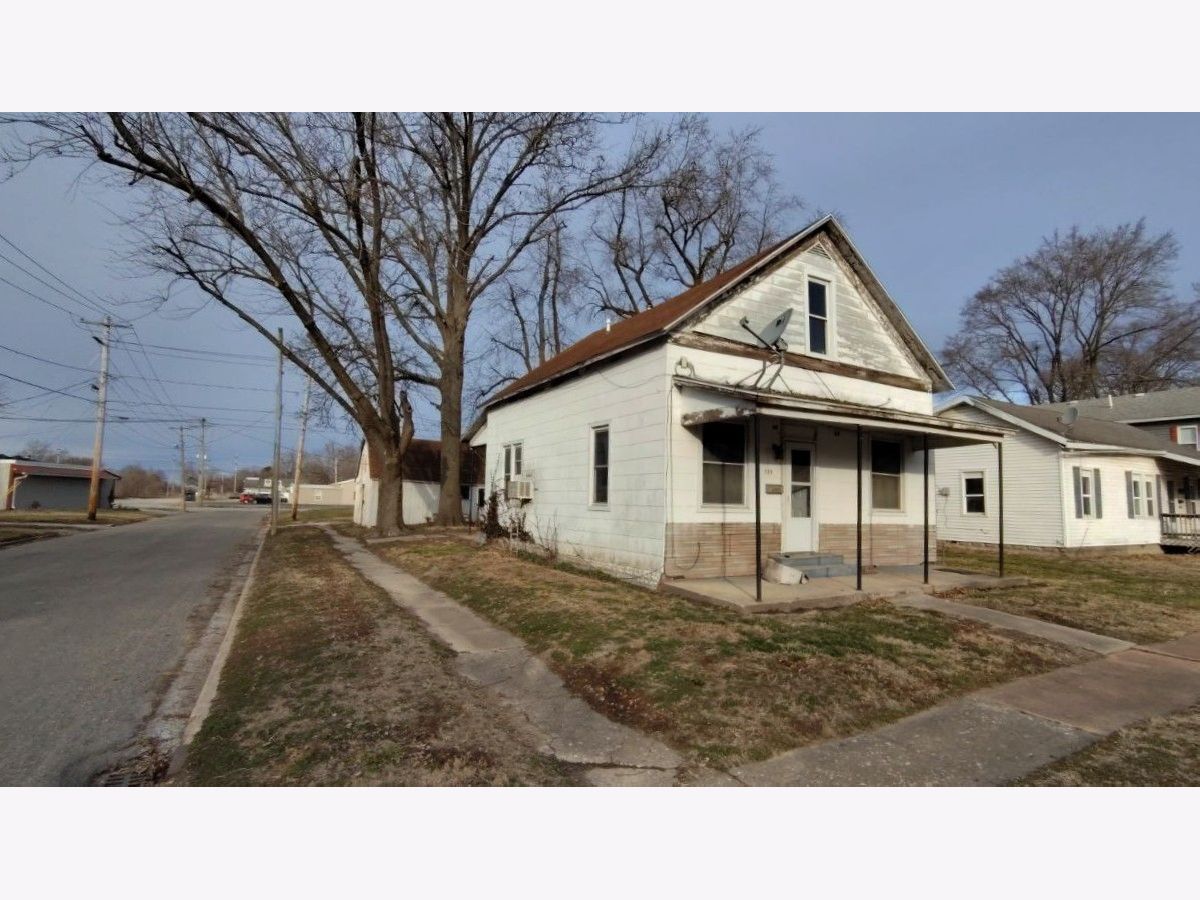  For Sale Salem Illinois, 533 Washington Street