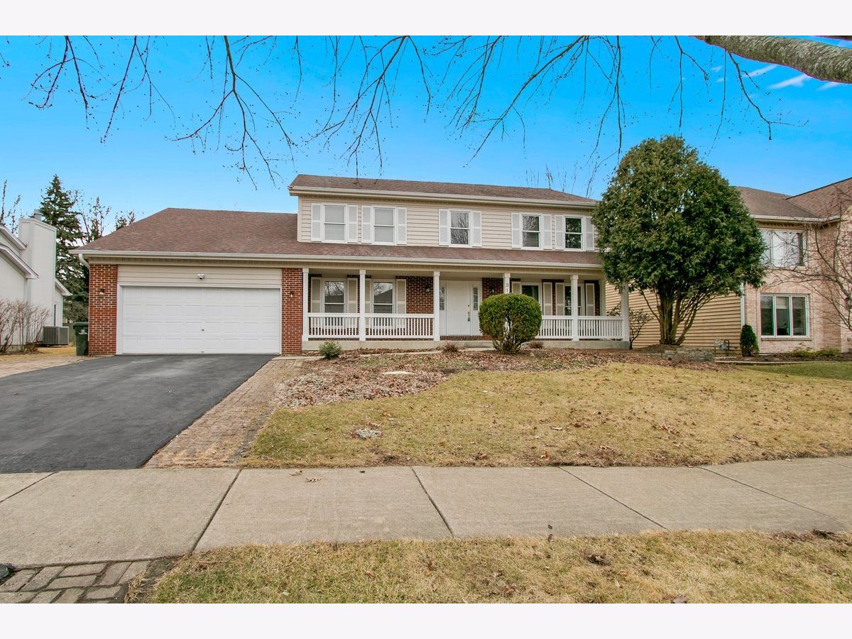  For Sale Naperville Illinois, 311 Millcreek Lane