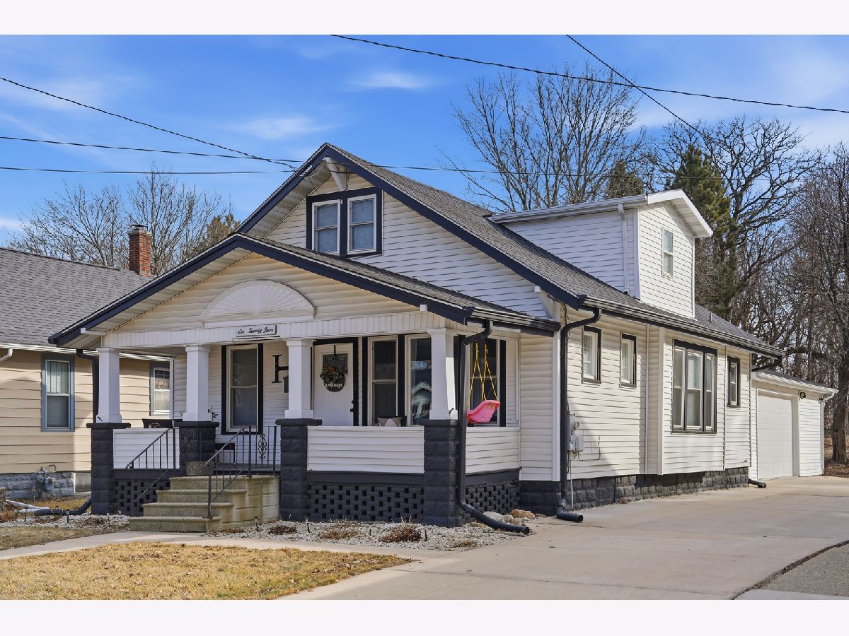  For Sale Dixon Illinois, 624 Palmyra Street