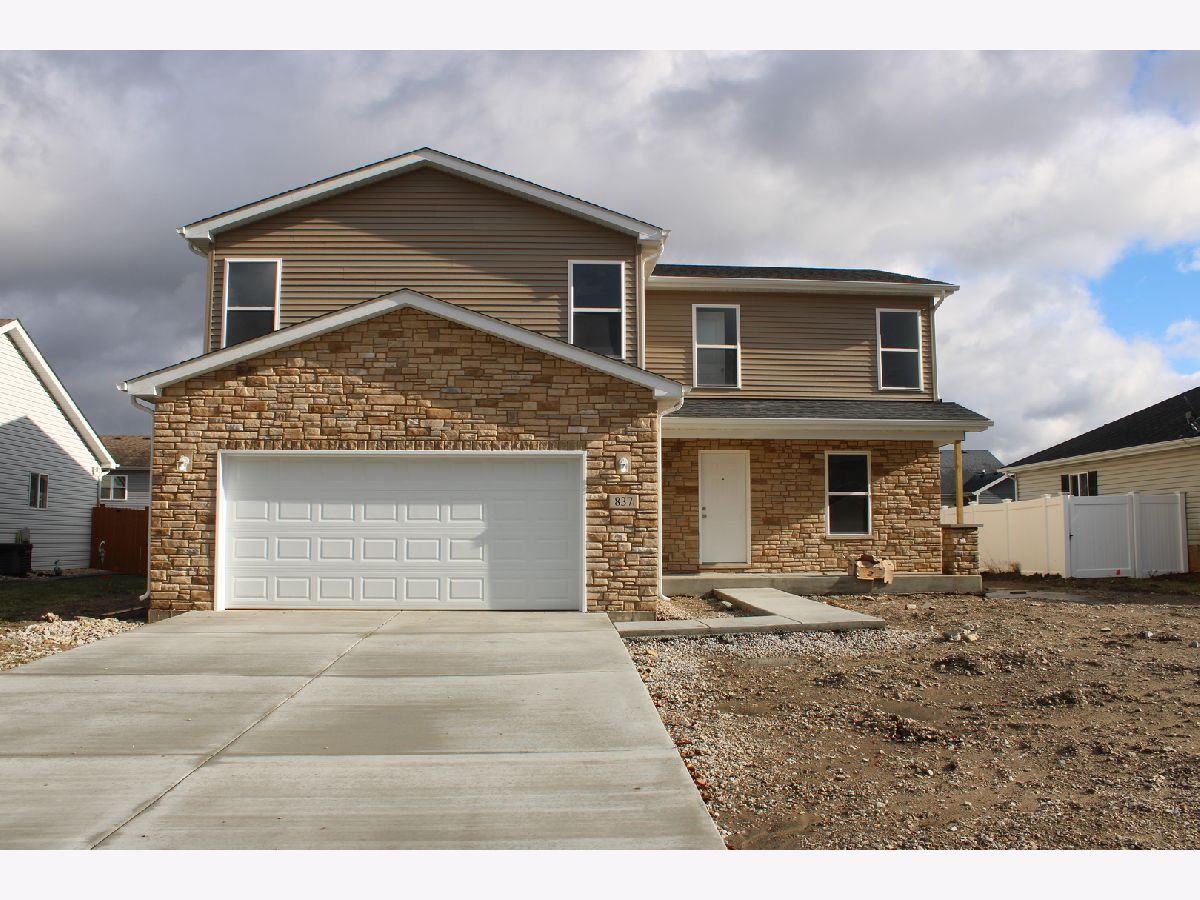  For Sale Braidwood Illinois, 837 Blackhawk Drive