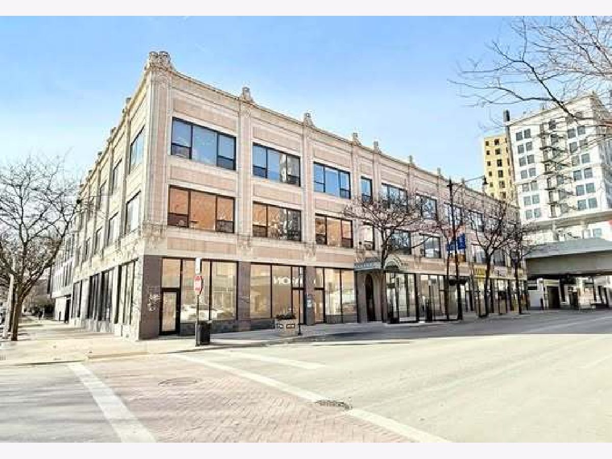  Rented Chicago Illinois, 1107 Lawrence