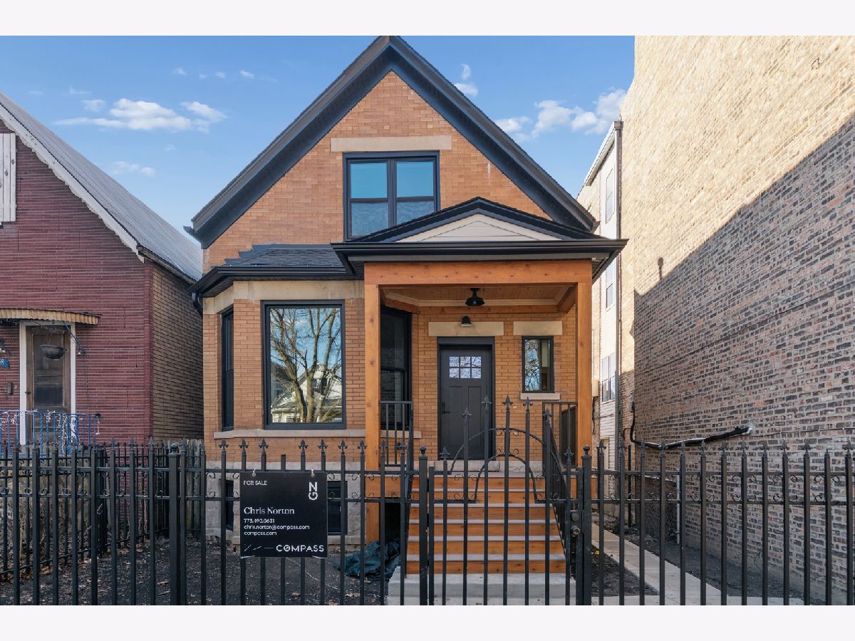  For Sale Chicago Illinois, 2840 Christiana Avenue