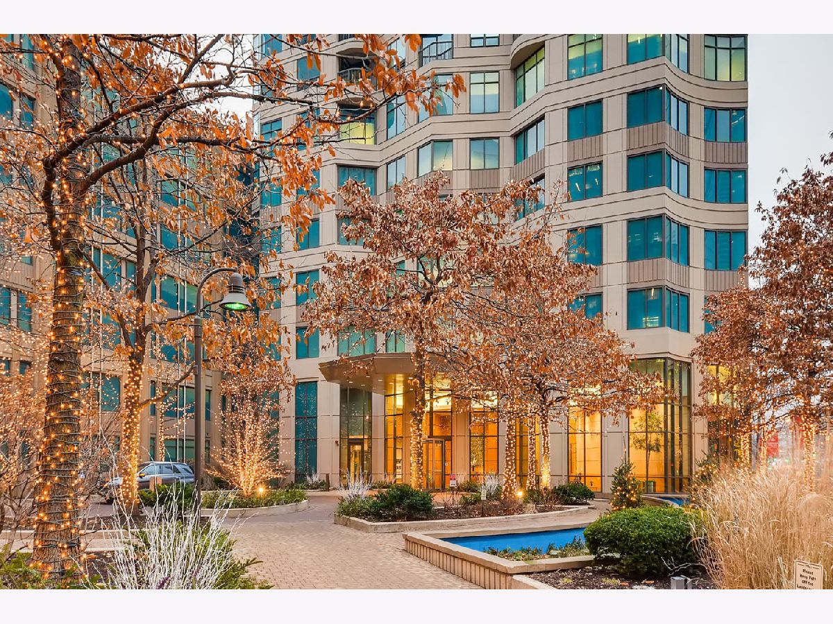  Rented Chicago Illinois, 400 Lasalle