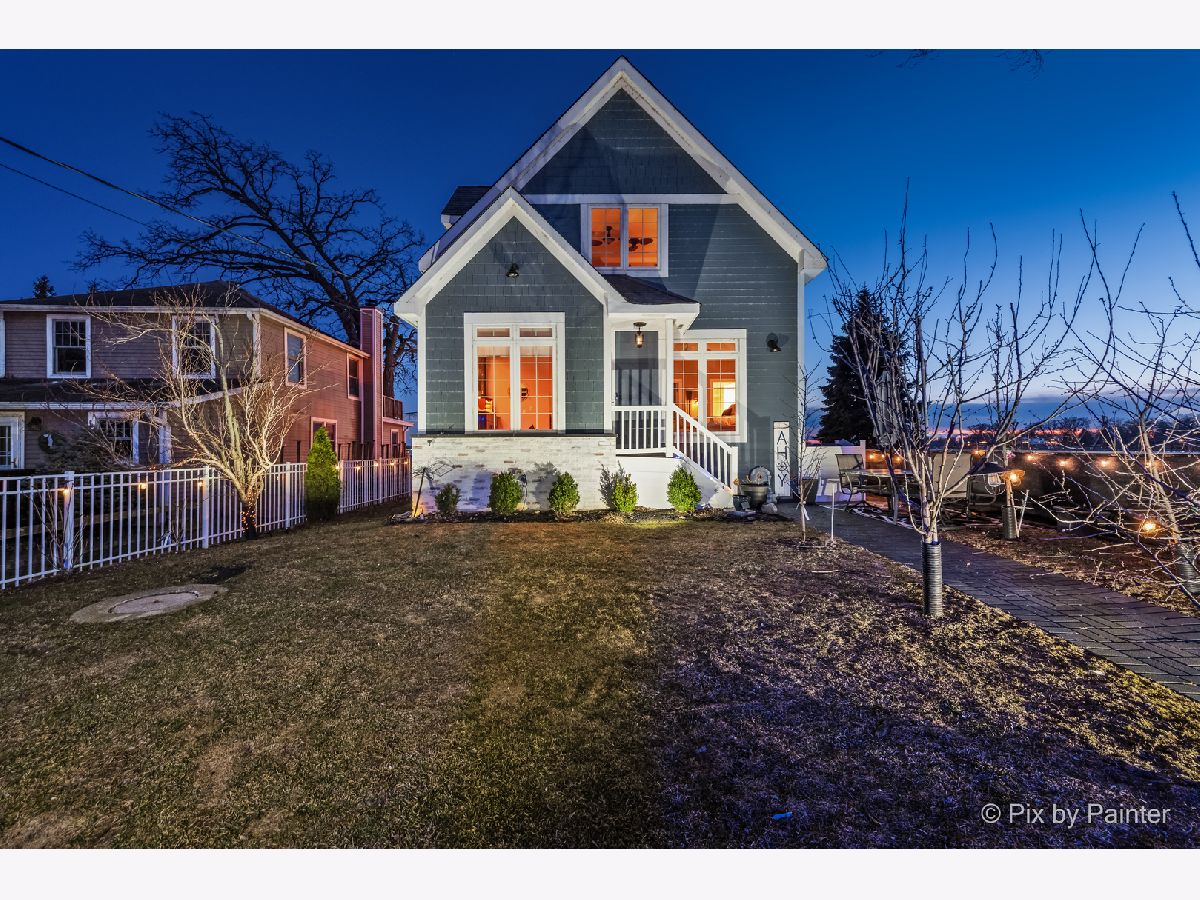  For Sale Antioch Illinois, 26089 Calhoun Avenue