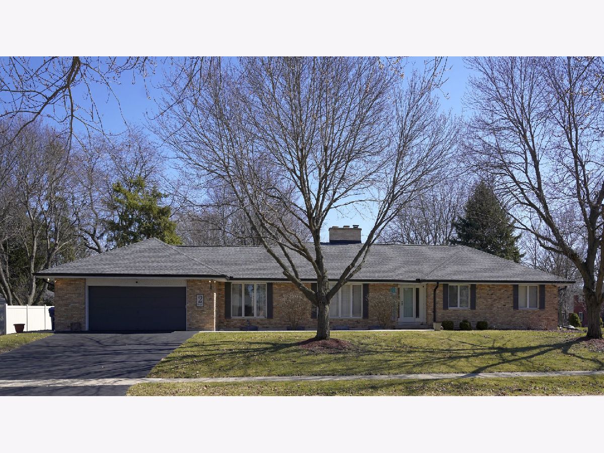  For Sale Dekalb Illinois, 2 Golfview Place