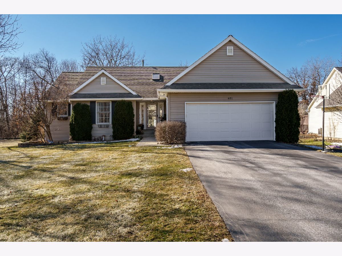  For Sale Cherry Valley Illinois, 651 Genoa Street