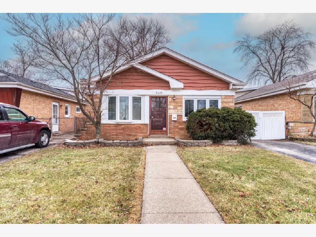  For Sale Lyons Illinois, 8625 43rd Street