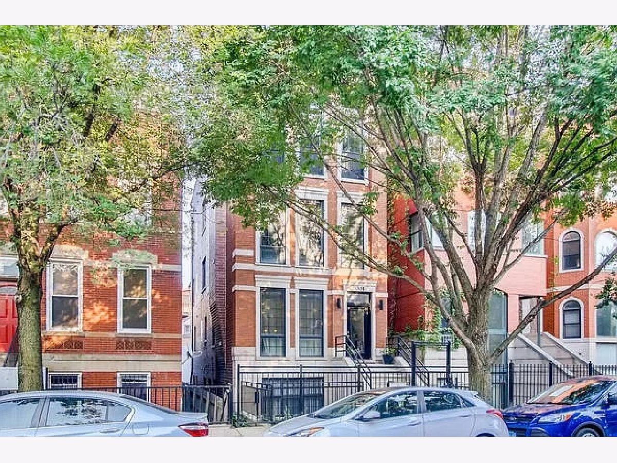  Rented Chicago Illinois, 1331 Greenview