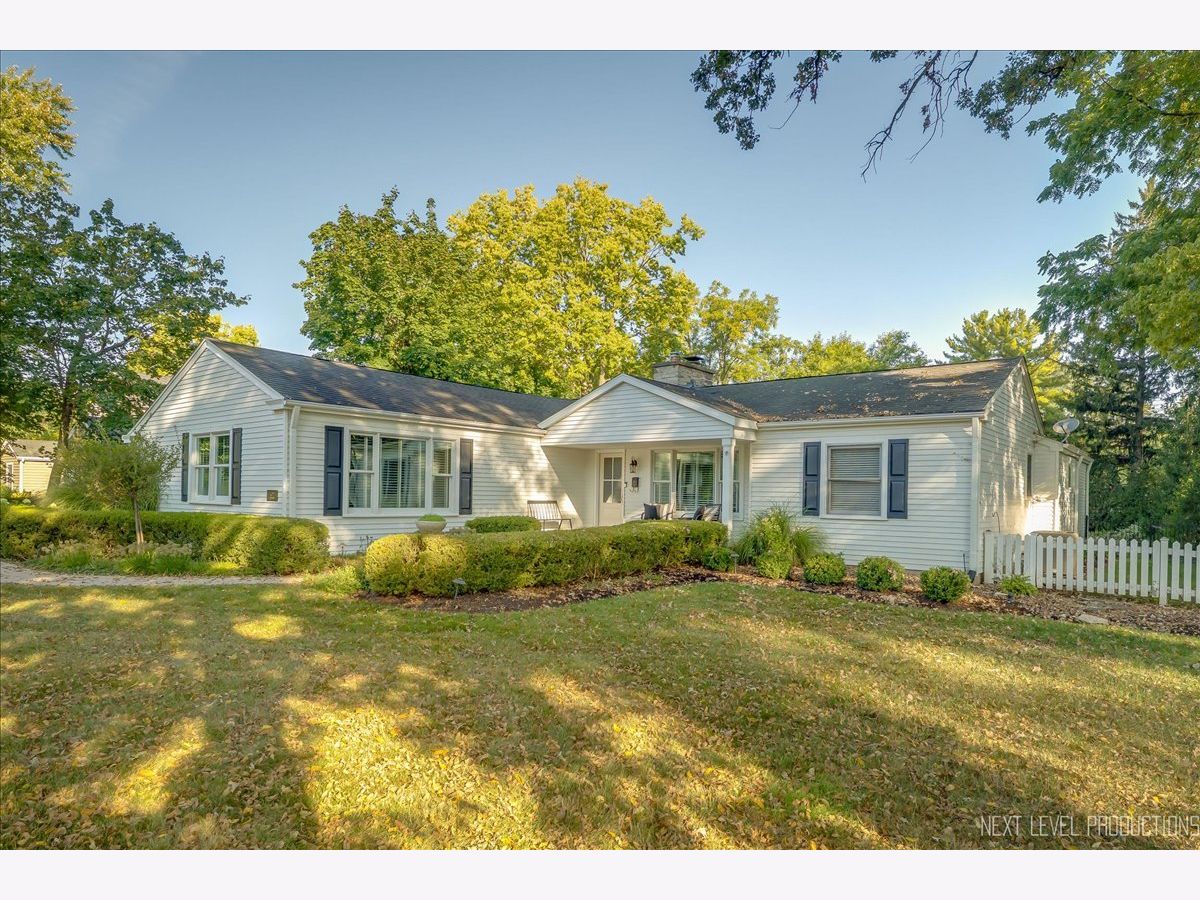  For Sale Geneva Illinois, 629 Peck Road