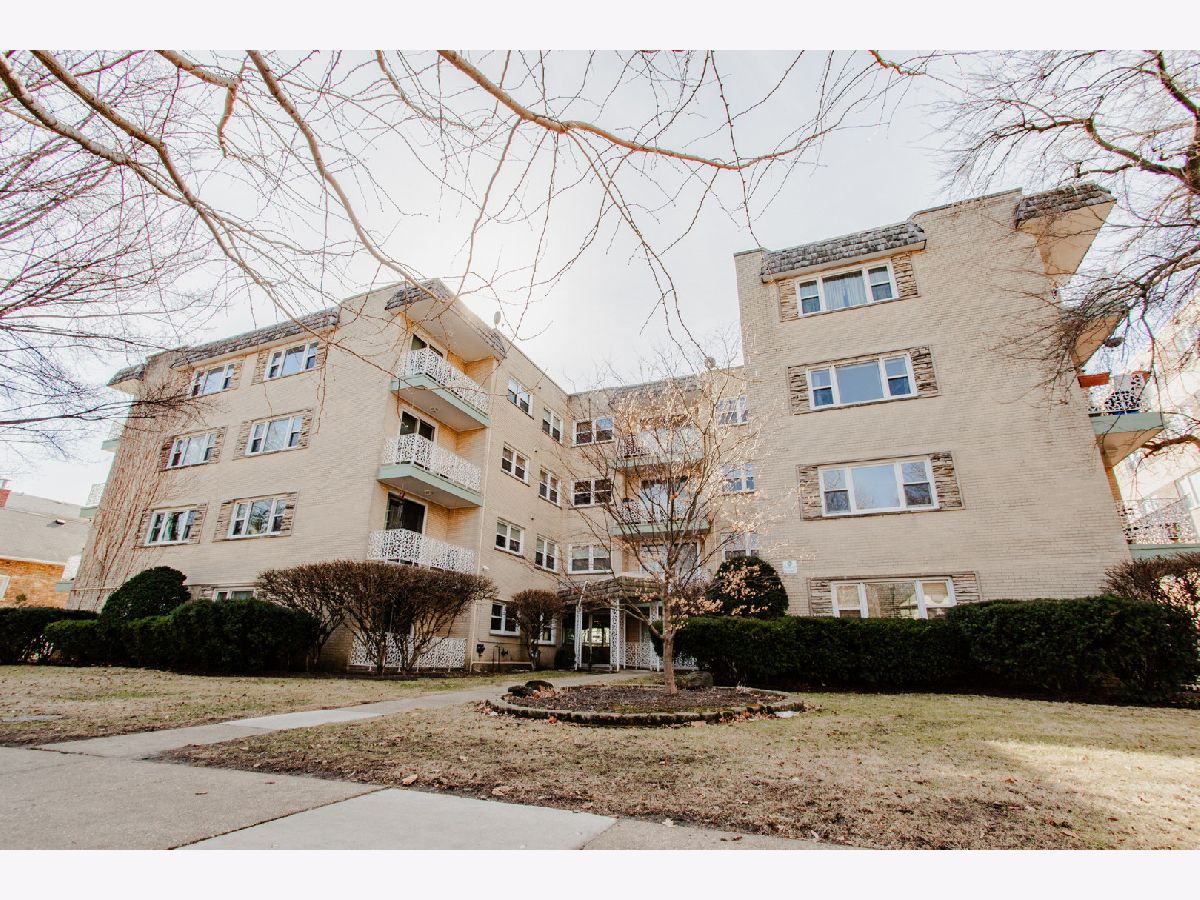  For Sale Evanston Illinois, 710 Oakton Street